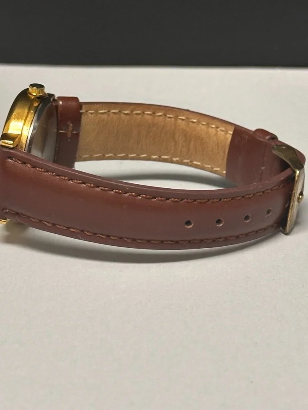 VTG. Tali Bevelry Hills Watch Women Gold Tone Brown Dial Leather Band 9